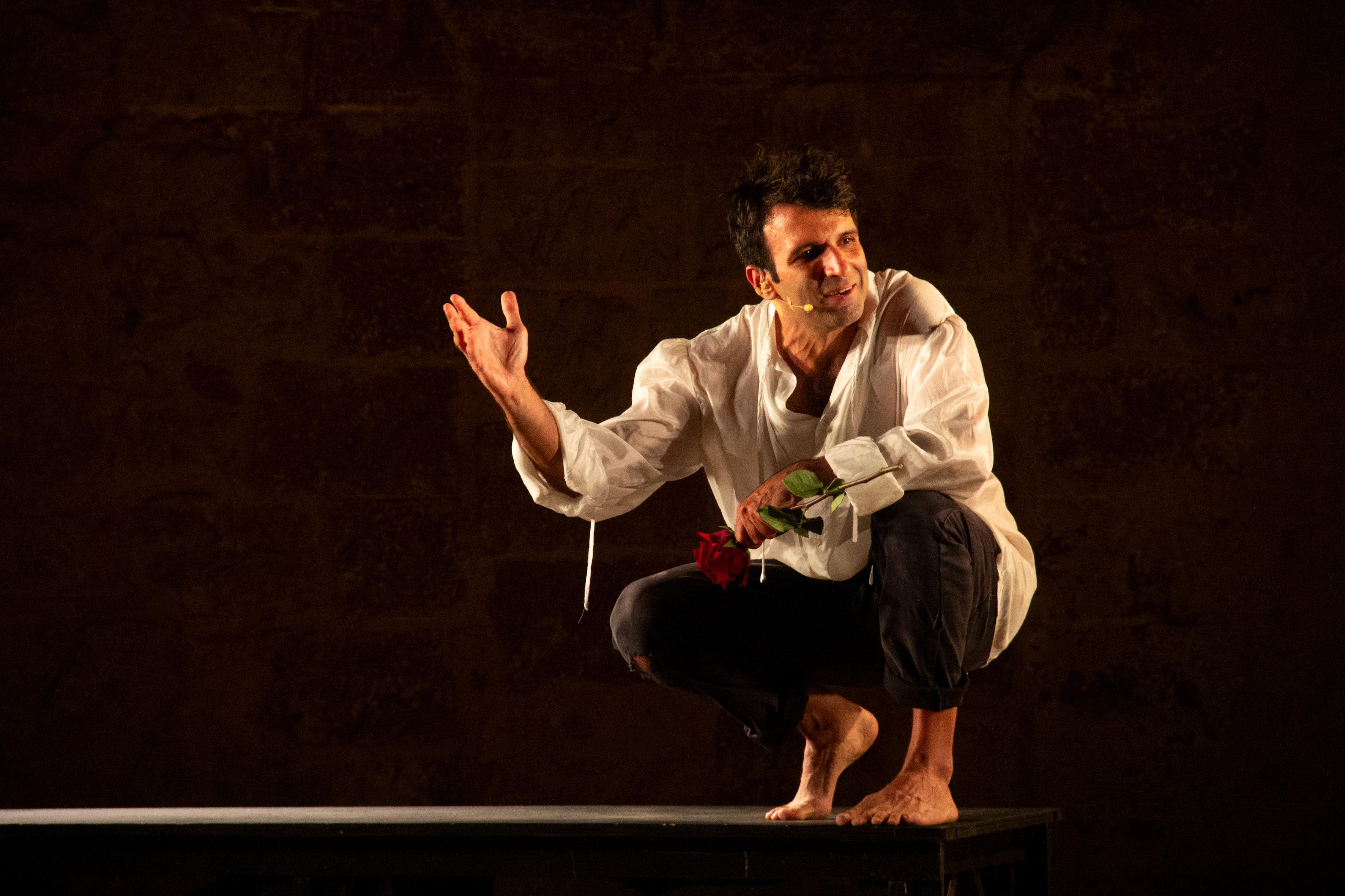 Al Teatro Goldoni di BAGNACAVALLO (RA) LUIGI D’ELIA in Caravaggio. Di chiaro e di oscuro di Francesco Niccolini. Regia di Enzo Vetrano e Stefano Randisi
