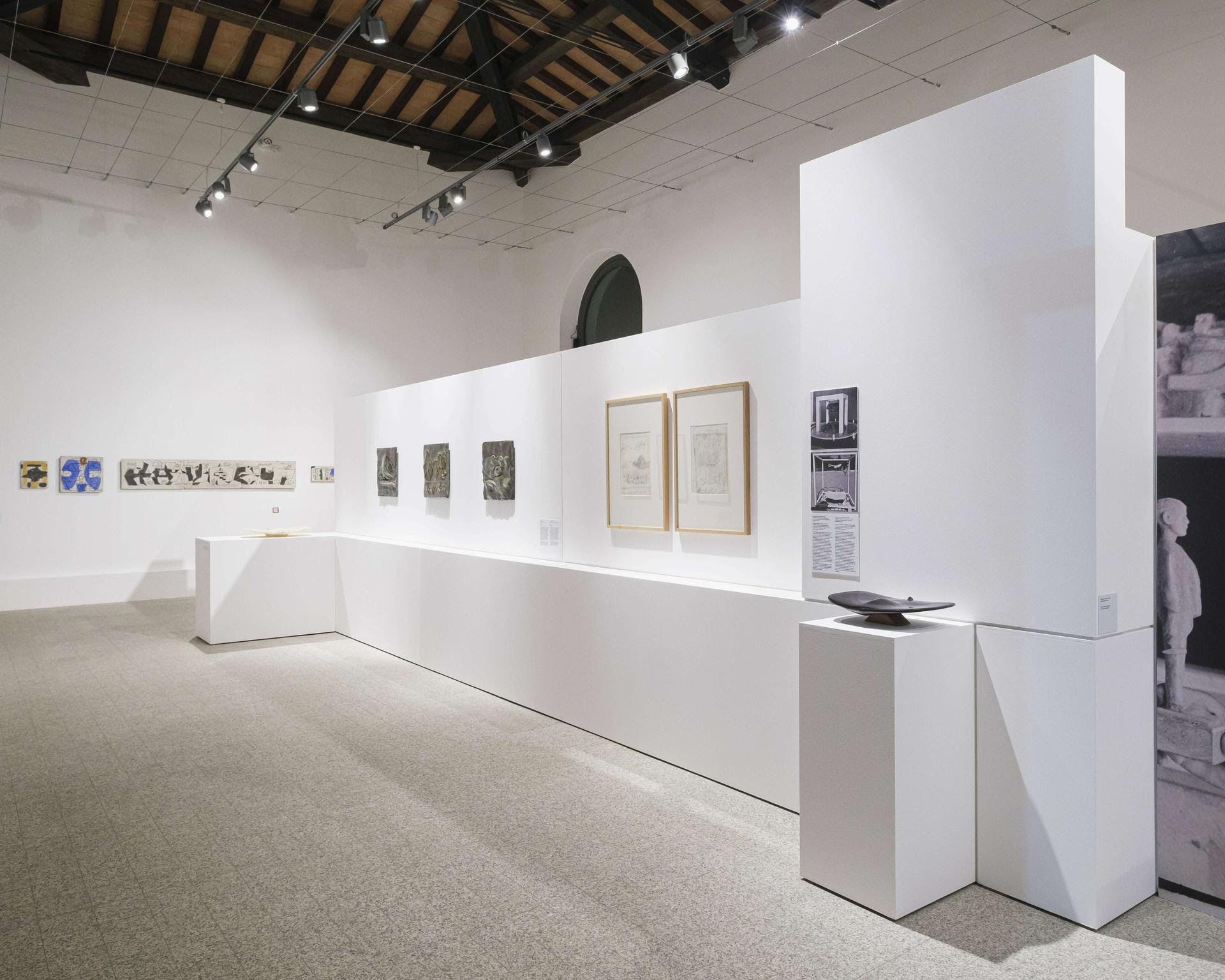 Sulle spalle dei Giganti . La Preistoria moderna di Costantino Nivola al Museo Civico Giovanni Marongiu - Sala Polifunzionale, Cabras Museo Nivola, Orani