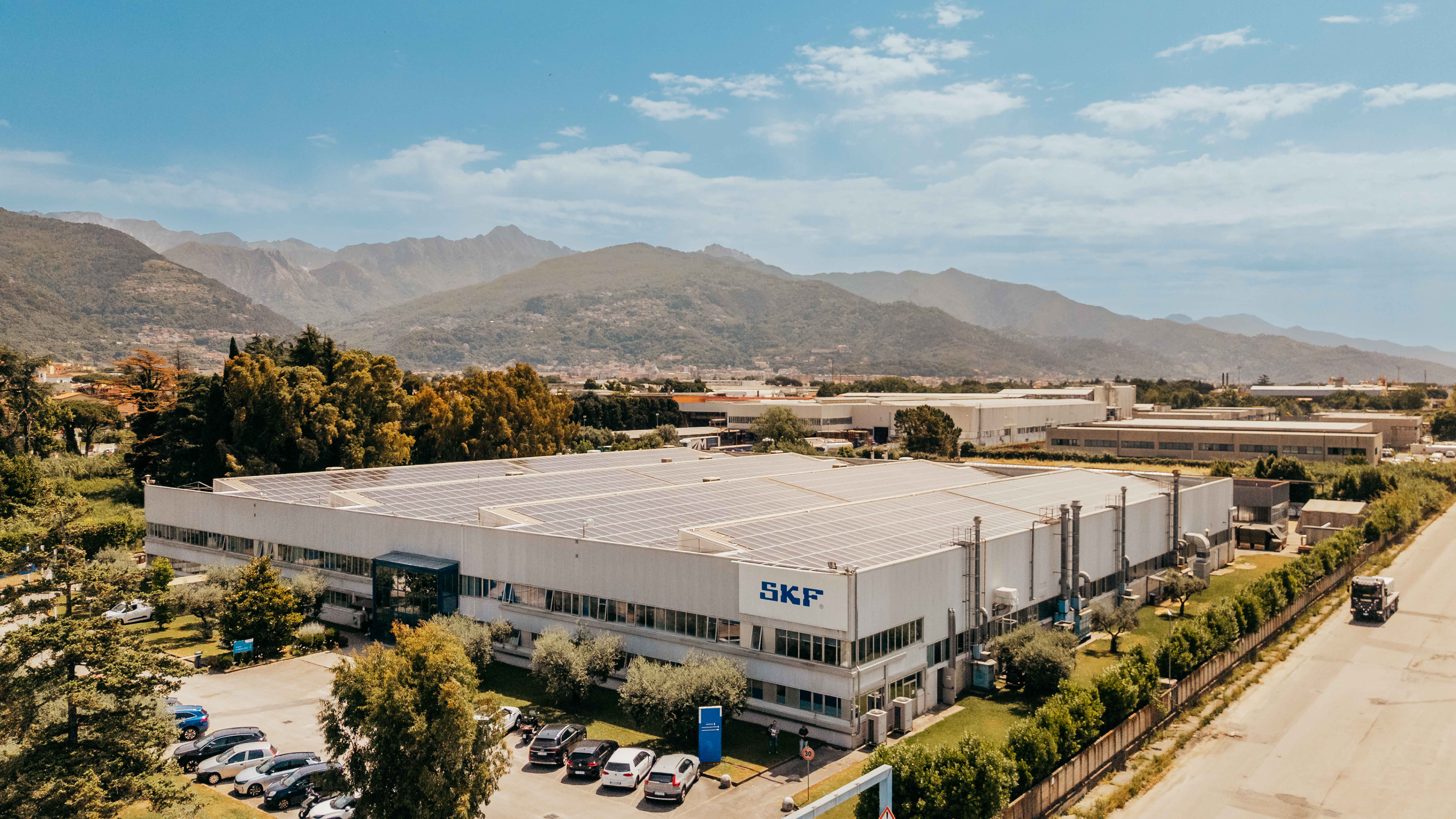 Lo stabilimento SKF di Massa taglia il traguardo della decarbonizzazione