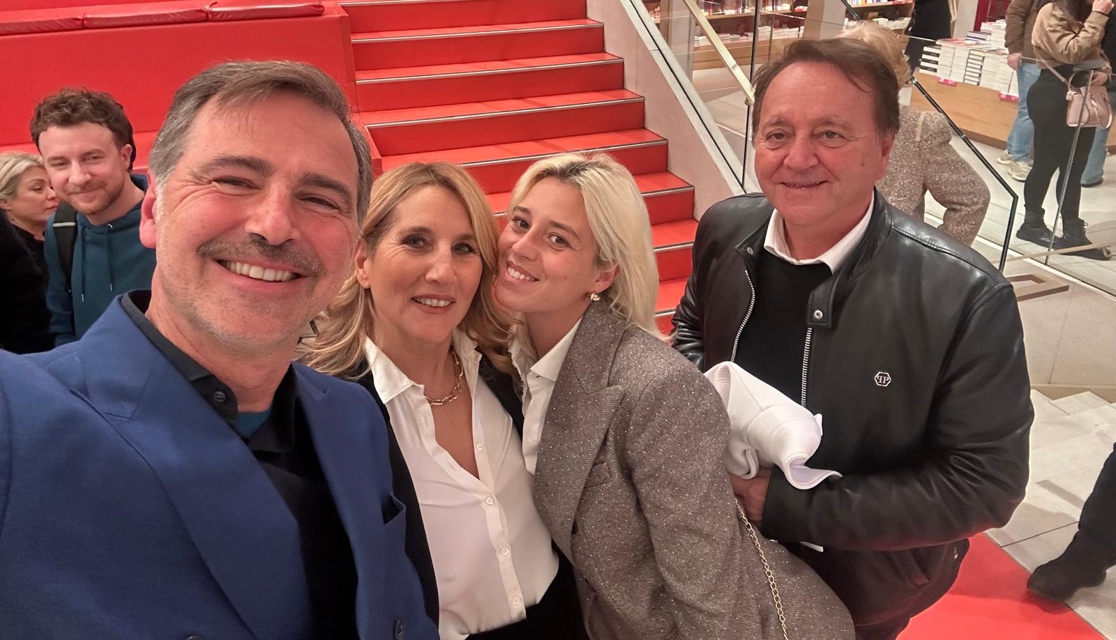 Beppe Convertini porta le tradizioni d’Italia a Milano con il suo nuovo libro