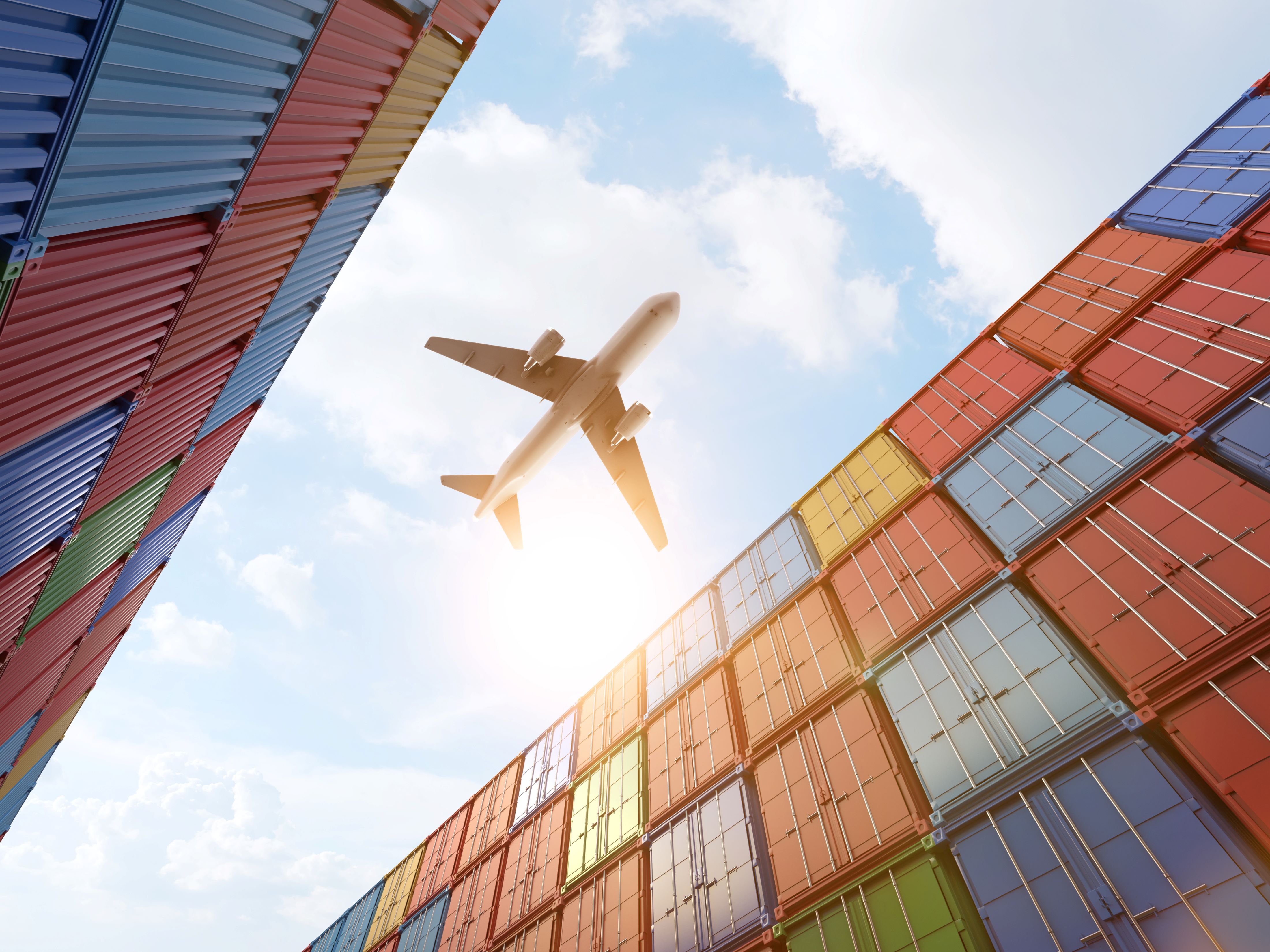 Tariffa fissa, impatto tangibile: DHL Global Forwarding lancia il nuovo portafoglio GoGreen Plus - Un servizio pensato per ridurre del 10% le emissioni di tutte le spedizioni a un costo fisso
