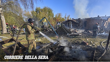 Mosca colpisce le centrali elettriche ucraine, blackout in diverse regioni