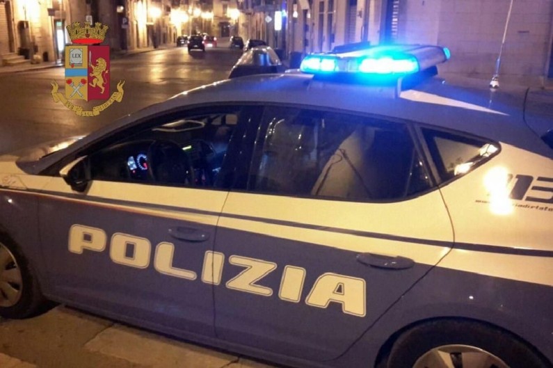 Uccide la moglie 86enne a colpi di pistola e poi si toglie la vita