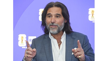 Lele Adani: «Nessun copione, quando urlo sono spontaneo: penso al destino e mi commuovo. Non posso piacere a tutti. Stasera griderò meno? Se Messi farà un po' meno»