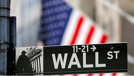 Borse europee caute in attesa dell'inflazione Usa, Avio corre a Milano