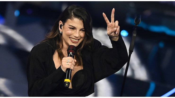 Emma: «Femminismo non è salire sul palco con le calze a rete. Dopo-Conti a Sanremo? Voto il mio ex De Martino con Giorgia o Mannoia» - Il Messaggero