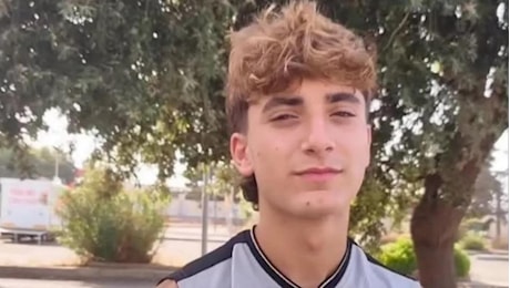 Trepuzzi, Alessandro Toraldo muore a 17 anni nello scontro tra scooter e auto: grave l'amico che era con lui