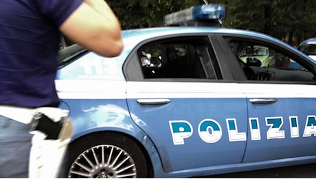 Cagliari, uomo spara alla titolare della scuola di danza e si uccide