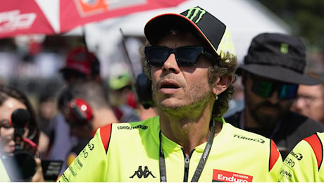 Valentino: MotoGP? Zero rimpianti, ora mi diverto in macchina. Bezzecchi: A Silverstone ci sarò