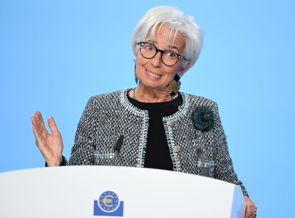 Bce: Lagarde, ripartire dalle basi in un contesto diverso