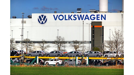 Volkswagen, piano shock: fino a 100mila tagli e quattro stabilimenti a rischio chiusura