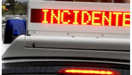 Incidente con lo scooter a Morbegno, morti Paola Curtoni e Paolo Bottà: lasciavano tre figli
