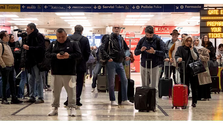 Sciopero Generale, i servizi a rischio e quelli garantiti: a Milano la M3 riapre alle 15 - Il Fatto Quotidiano