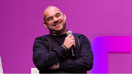 Sneijder, Mourinho e Netflix: «Ero triste, ora tutti sanno i suoi segreti»