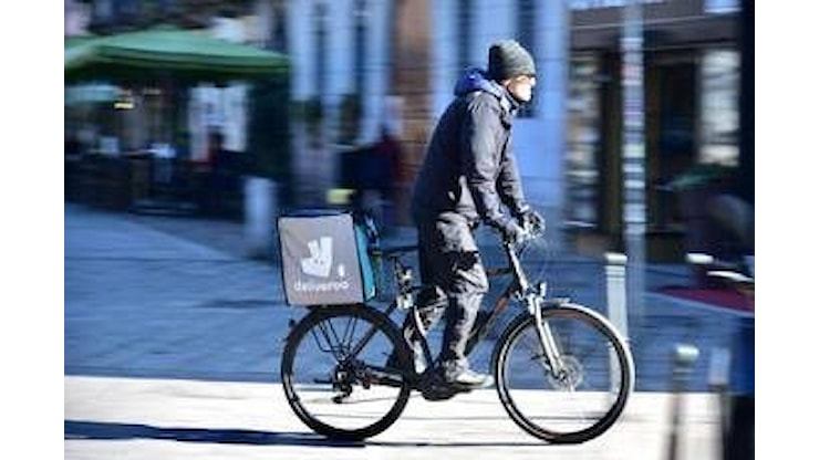 Rider, istruttoria Antitrust su Glovo e Deliveroo per info ingannevoli - OglioPoNews
