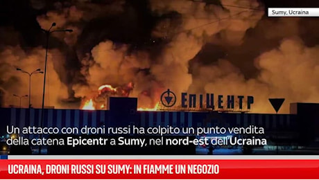 Raid russi su Zaporizhzhia, condominio in fiamme: bilancio di tre morti e tredici feriti