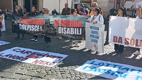 Caregiver familiari in protesta a Roma: “Da soli non ce la facciamo”
