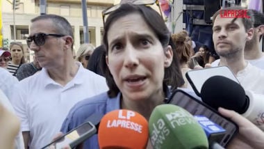 Milano Pride, Schlein: L'Omotransfobia uccide, vogliamo una legge