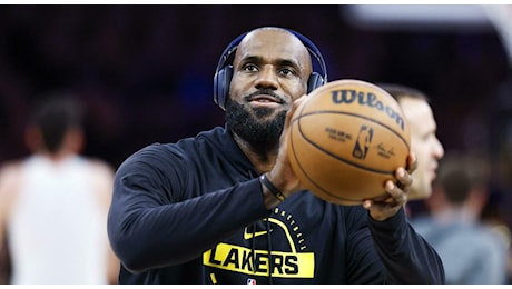 LeBron James lascia i Lakers: rottura alla vigilia free agency