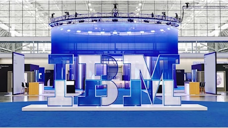 Ibm crolla del 25% a Wall Street, l’effetto riscrive i piani del colosso