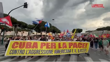 Cuba, a Roma manifestazione sotto ambasciata Usa: “No all’aggressione militare”