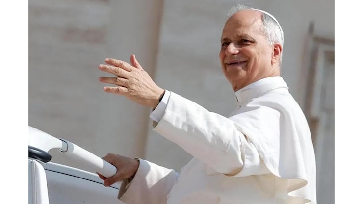 Leone XIV e la Chiesa pellegrina: «nessuna istituzione può essere assolutizzata» - Silere Non Possum