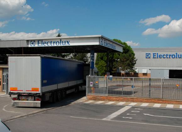 Forlì, caldo torrido, Electrolux rimodula gli orari del 30 giugno e del 1° luglio