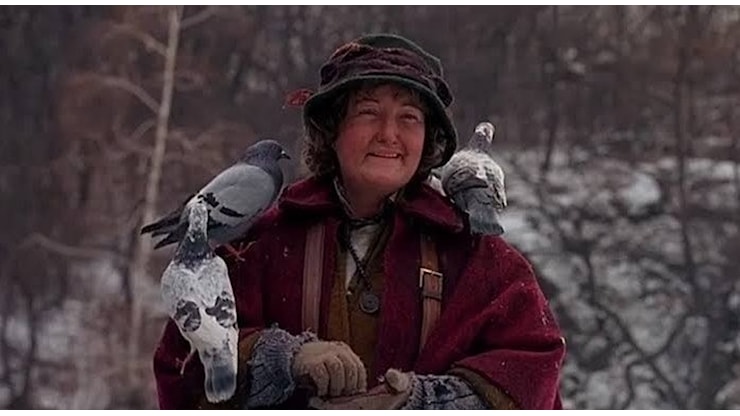 Brenda Fricker è morta, la signora dei piccioni di Mamma, ho riperso l'aereo aveva 81 anni. Fu la prima attrice irlandese a vincere l'Oscar - Il Messaggero