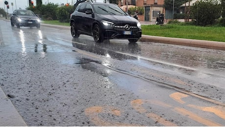 Previsioni meteo, due perturbazioni portano piogge e temporali sull’Italia