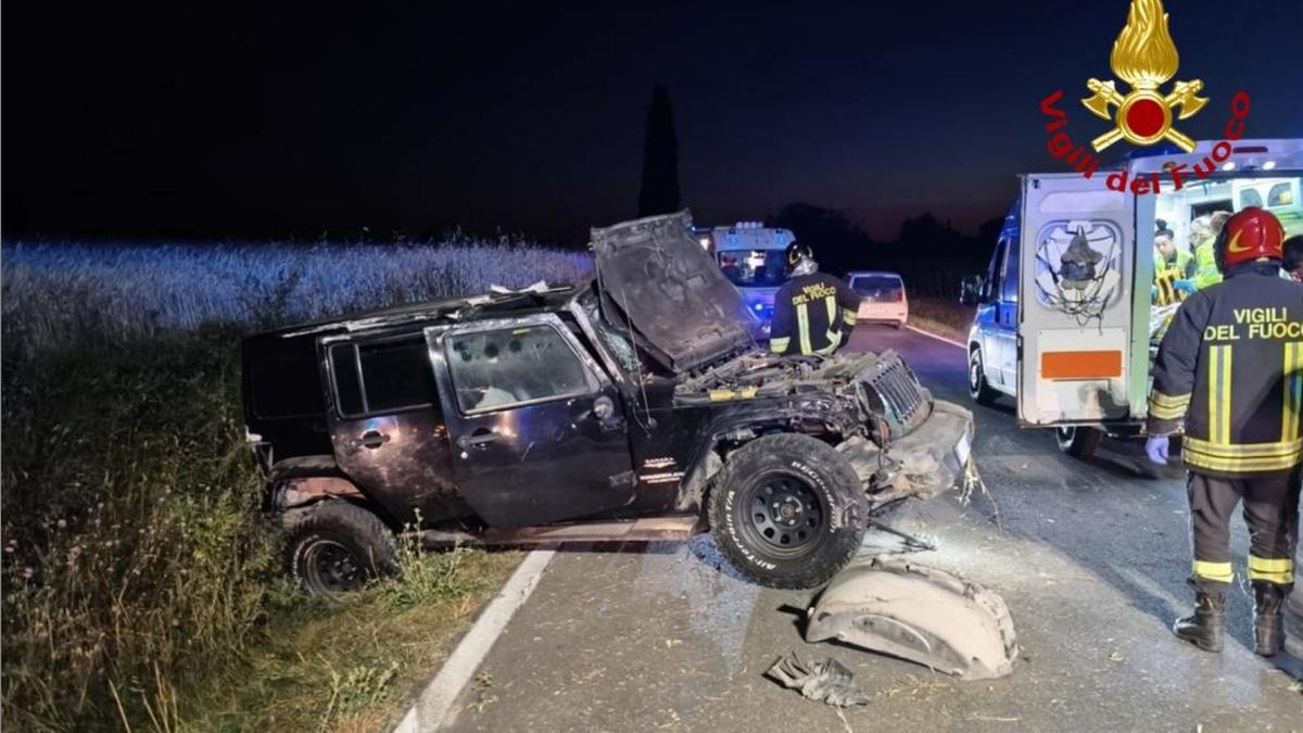 Muore 29enne nell’auto finita fuori strada. Tragedia nella notte