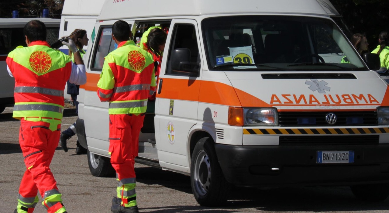 Dramma in Ogliastra, investe con l'auto una coppia e poi accoltella a morte il ragazzo di 19 anni. Caccia al killer