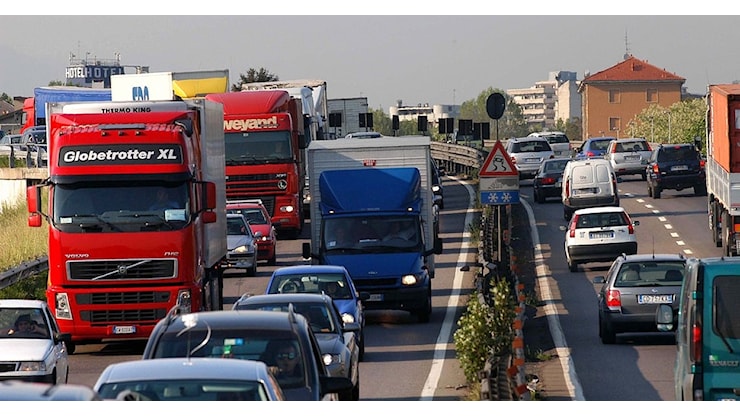 Autotrasportatori, deduzione forfettaria a 48 euro per il 2026 - Il Sole 24 ORE