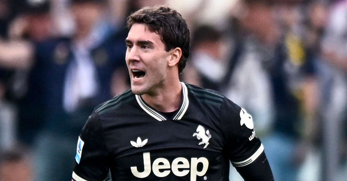 Calciomercato Milan, Vlahovic congela il rinnovo con la Juventus: il punto