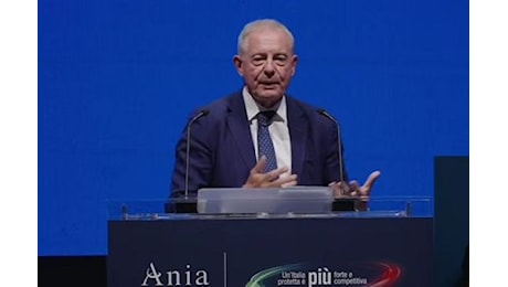 Carburanti, Urso: pronti a interventi mirati se blocco Hormuz persiste