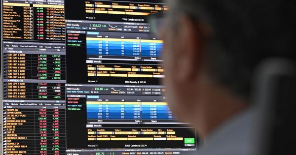 Borsa: Europa in rialzo, Londra +1,1%