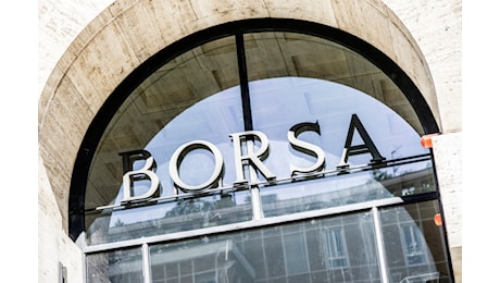 Borsa, settimana in sordina: Milano piatta con Tim in calo e l’Opas di Poste