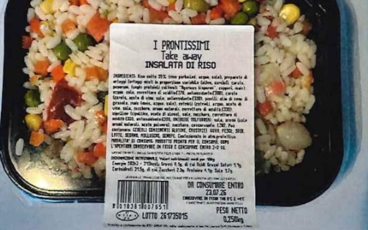 Rischio Listeria, richiamati alcuni lotti di insalata di riso: quali sono le marche coinvolte