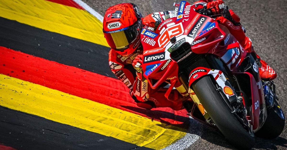 La firma di Marc Marquez sulla prima giornata di prove in Germania