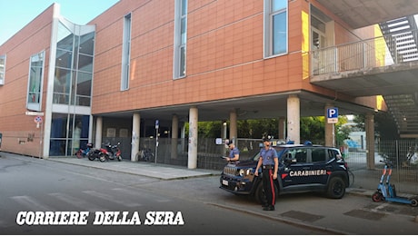 Aggressione al liceo Ariosto, il 22enne aveva pianificato una strage
