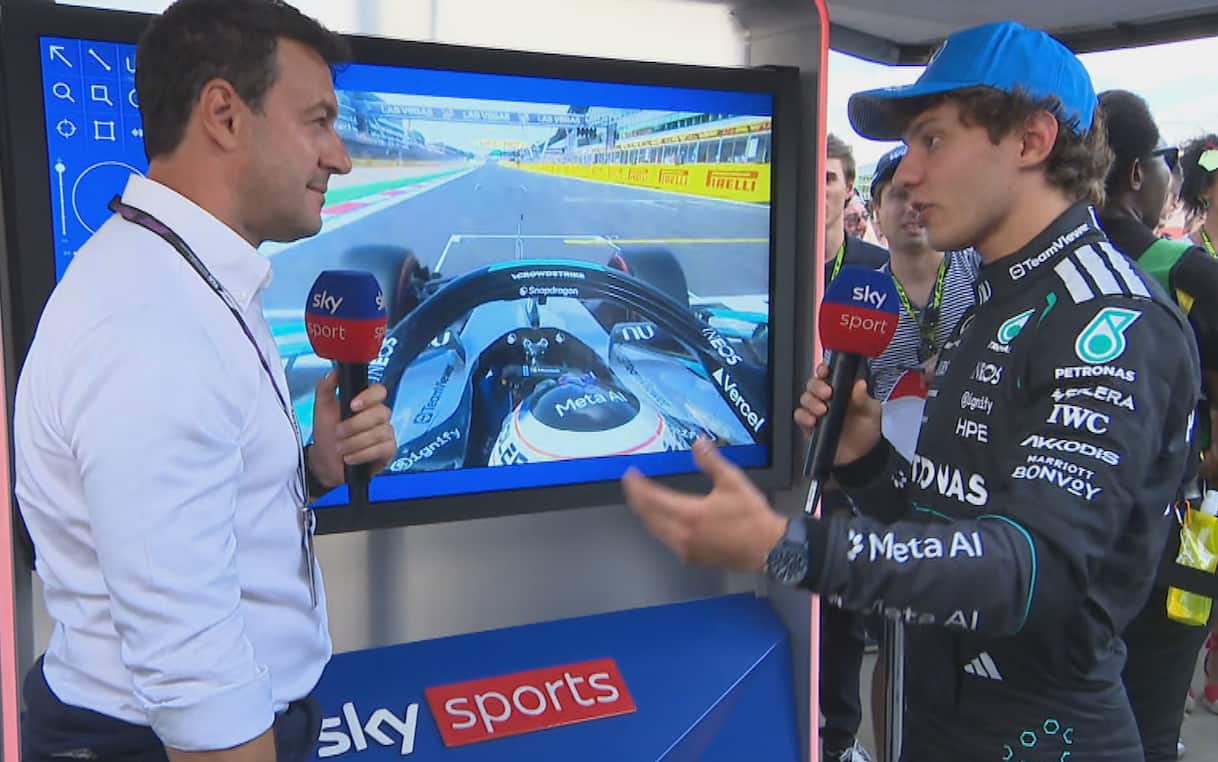 Antonelli spiega la pole a Silverstone allo SkyPad: 'In curva 15 ho detto o la va o la spacca'