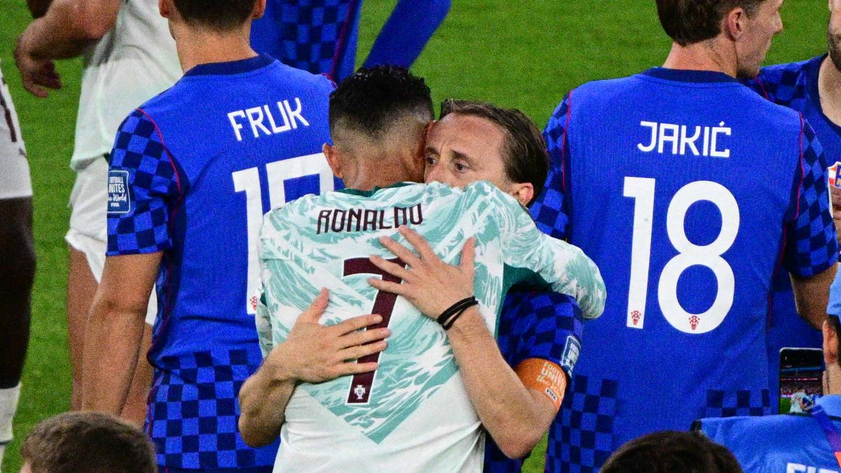 Ronaldo-Modric e gli altri cinque abbracci che hanno fatto la storia del calcio