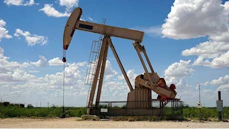 Borsa oggi 22 luglio: l'impennata del petrolio non frena l'Europa, occhi sui conti Big Tech. A Milano corrono i titoli oil - DIRETTA