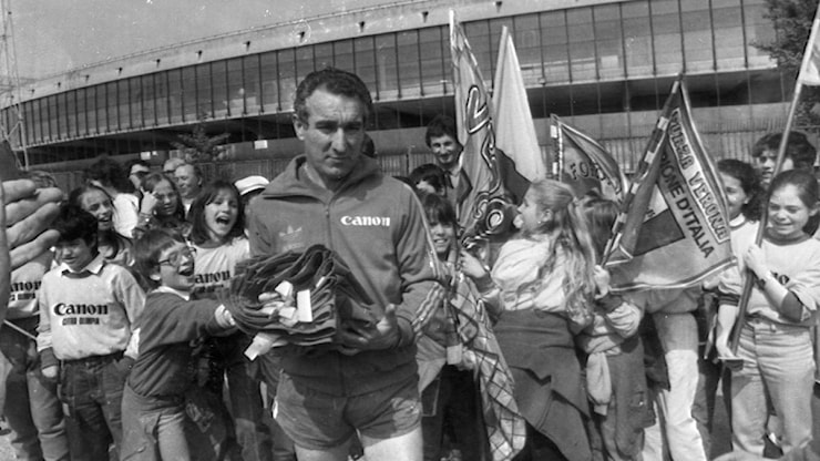 Alma, lutto. Fano piange Osvaldo Bagnoli. Il mister galantuomo e vincente - Il Resto del Carlino